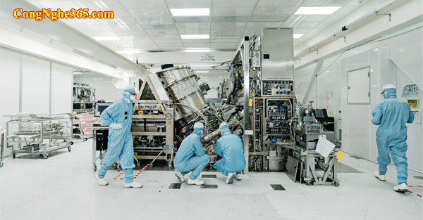 Trung Quốc gặp khó với công nghệ chất bán dẫn do thiếu máy in chip ASML